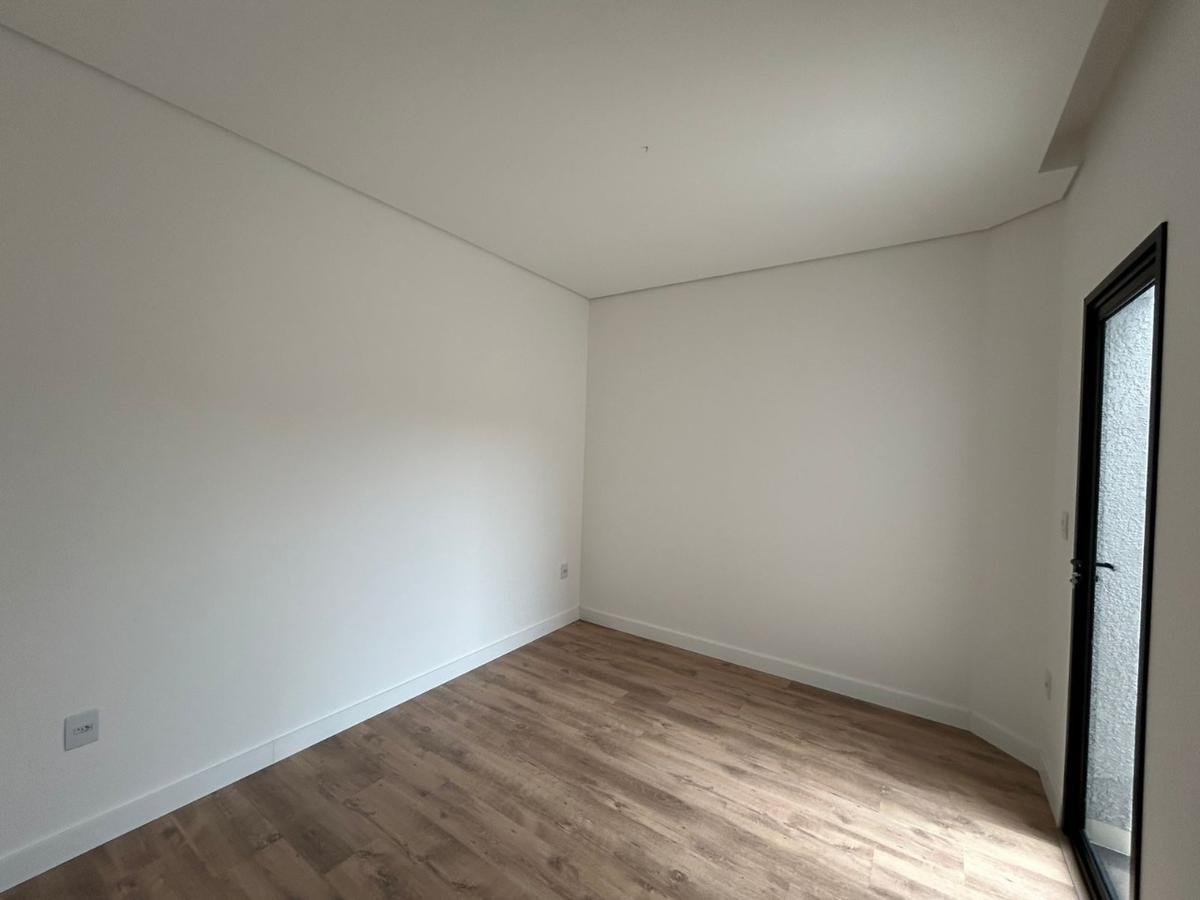 Casa, Fonte Grande, 3 Quartos, 2 Vagas, 1 Suíte