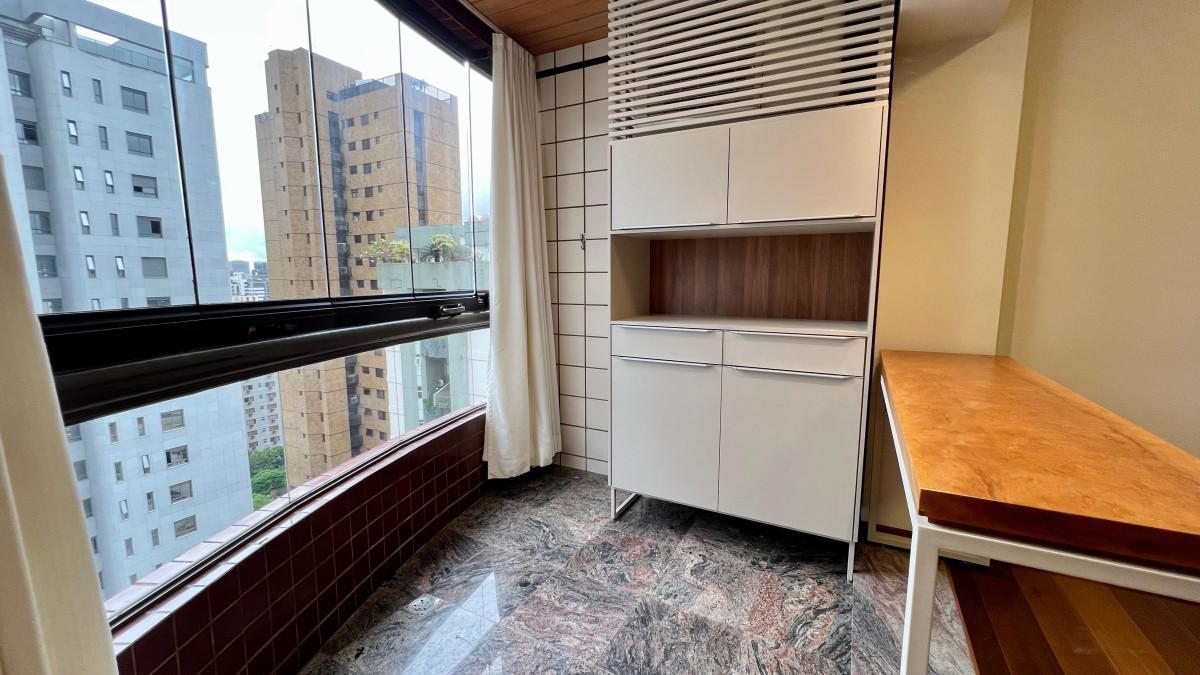 Apartamento, Savassi, 3 Quartos, 2 Vagas, 1 Suíte
