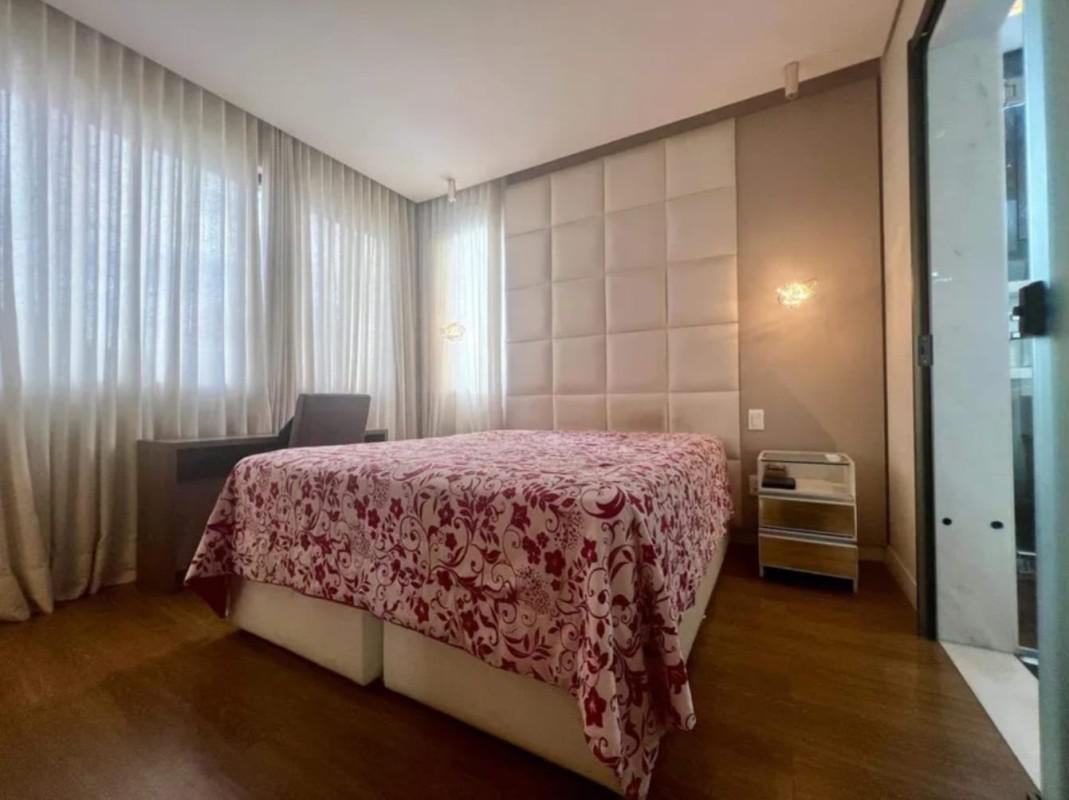 Cobertura, Jaraguá, 3 Quartos, 3 Vagas, 3 Suítes