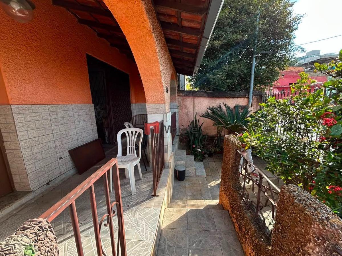 Casa, Caiçaras, 3 Quartos, 1 Vaga, 1 Suíte