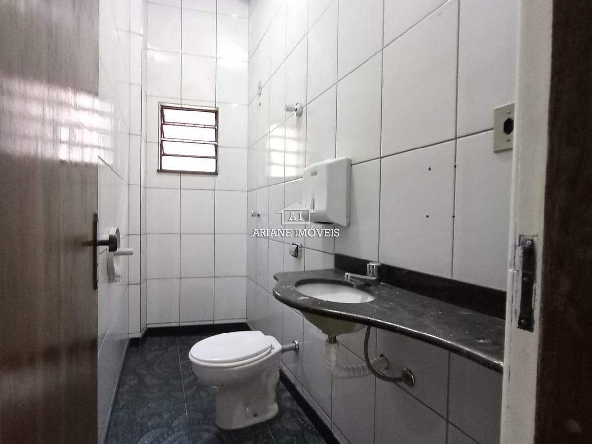 Andar, Ressaca, 0 Quarto, 0 Vaga