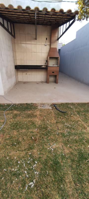 Casa, Dom Pedro I, 3 Quartos, 2 Vagas, 1 Suíte
