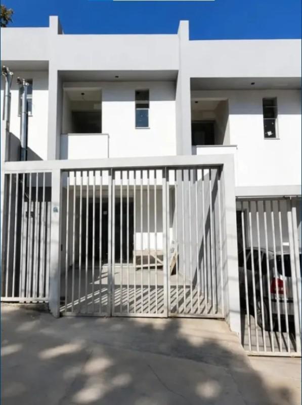Casa, Planalto, 2 Quartos, 1 Vaga, 1 Suíte