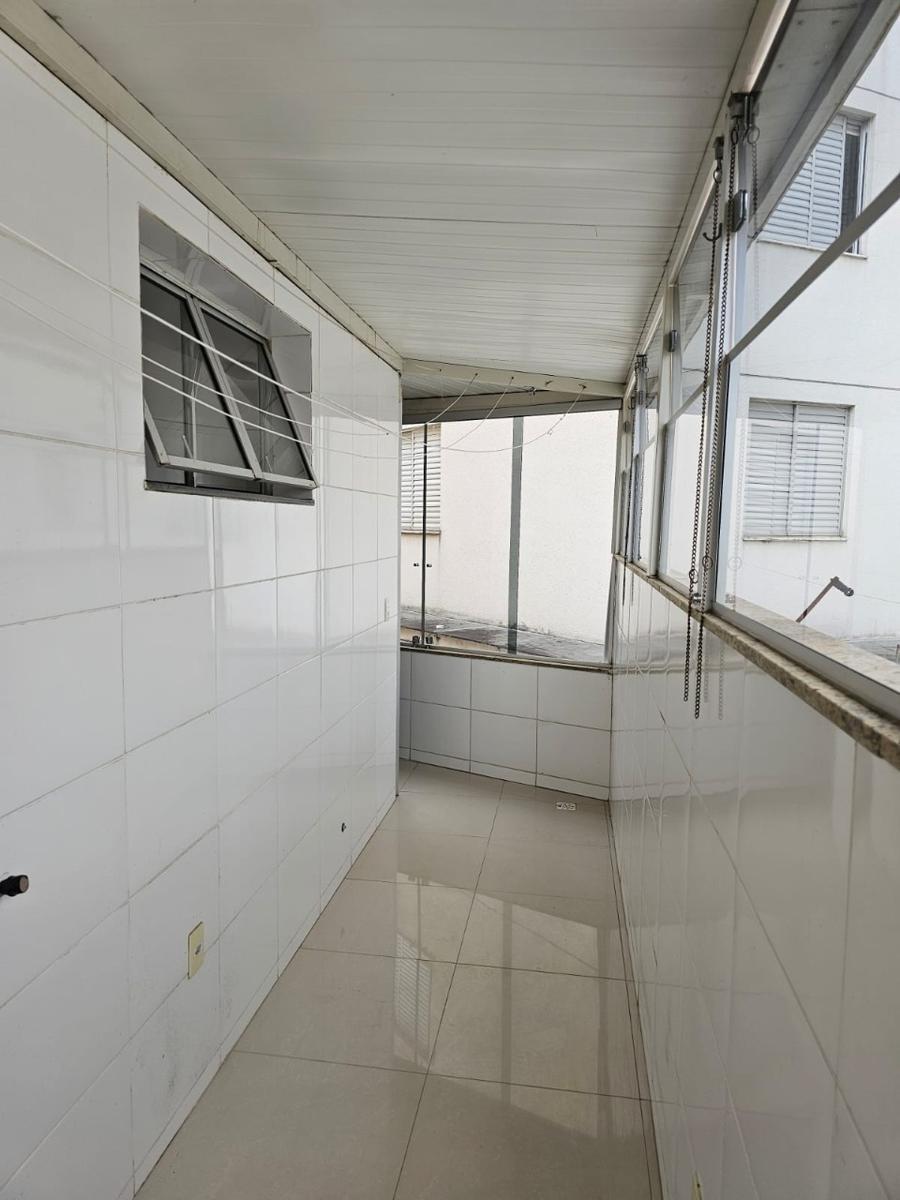 Apartamento, Fernão Dias, 2 Quartos, 1 Vaga