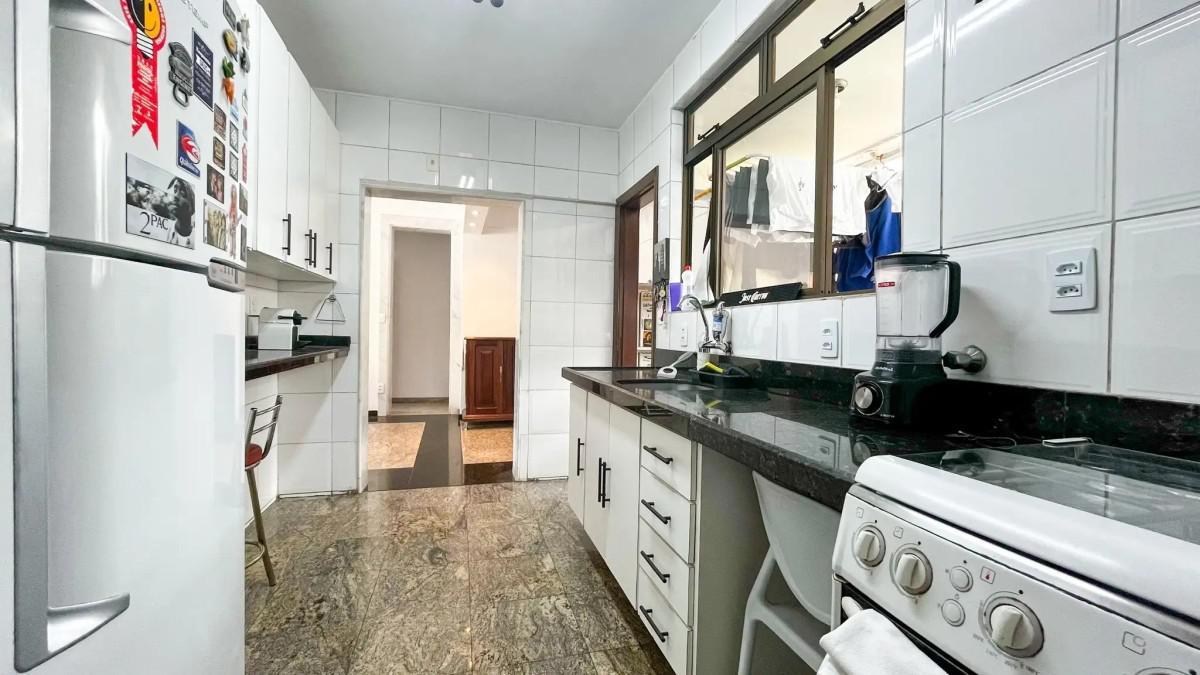 Apartamento, Luxemburgo, 4 Quartos, 3 Vagas, 1 Suíte