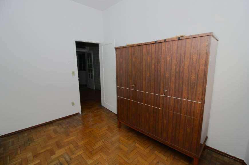 Apartamento, Centro, 2 Quartos, 0 Vaga