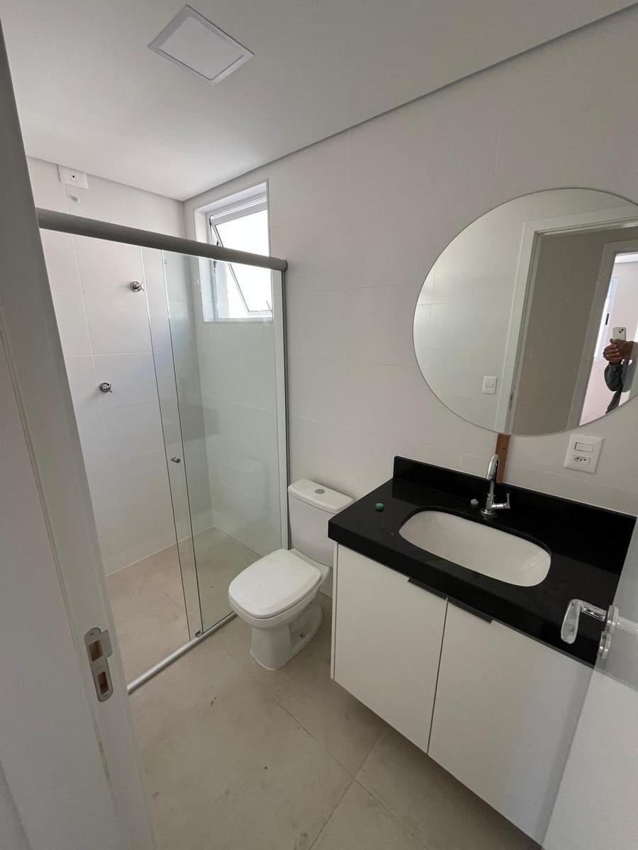 Apartamento, Floresta, 3 Quartos, 2 Vagas, 1 Suíte