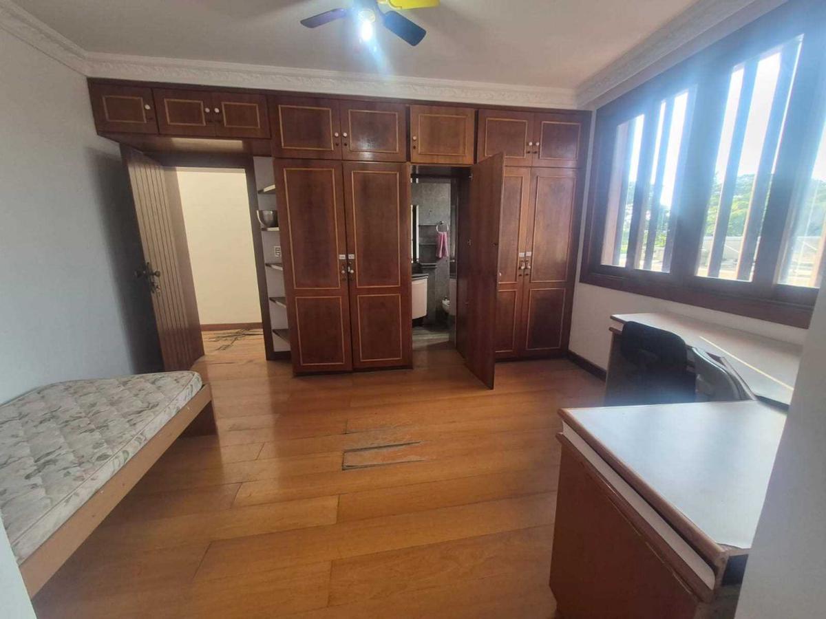 Casa, São Luiz (pampulha), 5 Quartos, 8 Vagas, 4 Suítes