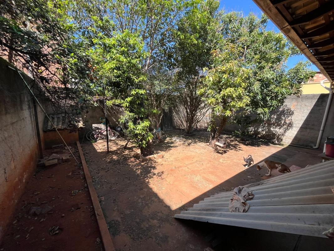 Casa, Pedra Azul, 3 Quartos, 0 Vaga, 4 Suítes