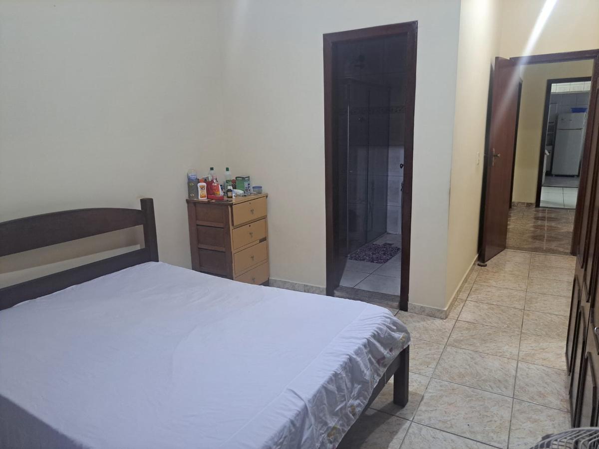 Casa, Santa Mônica, 3 Quartos, 2 Vagas, 2 Suítes