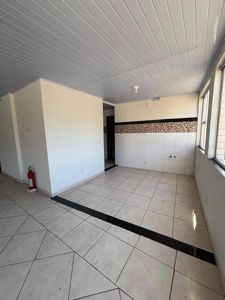 Sala, Centro, 0 Quarto, 0 Vaga