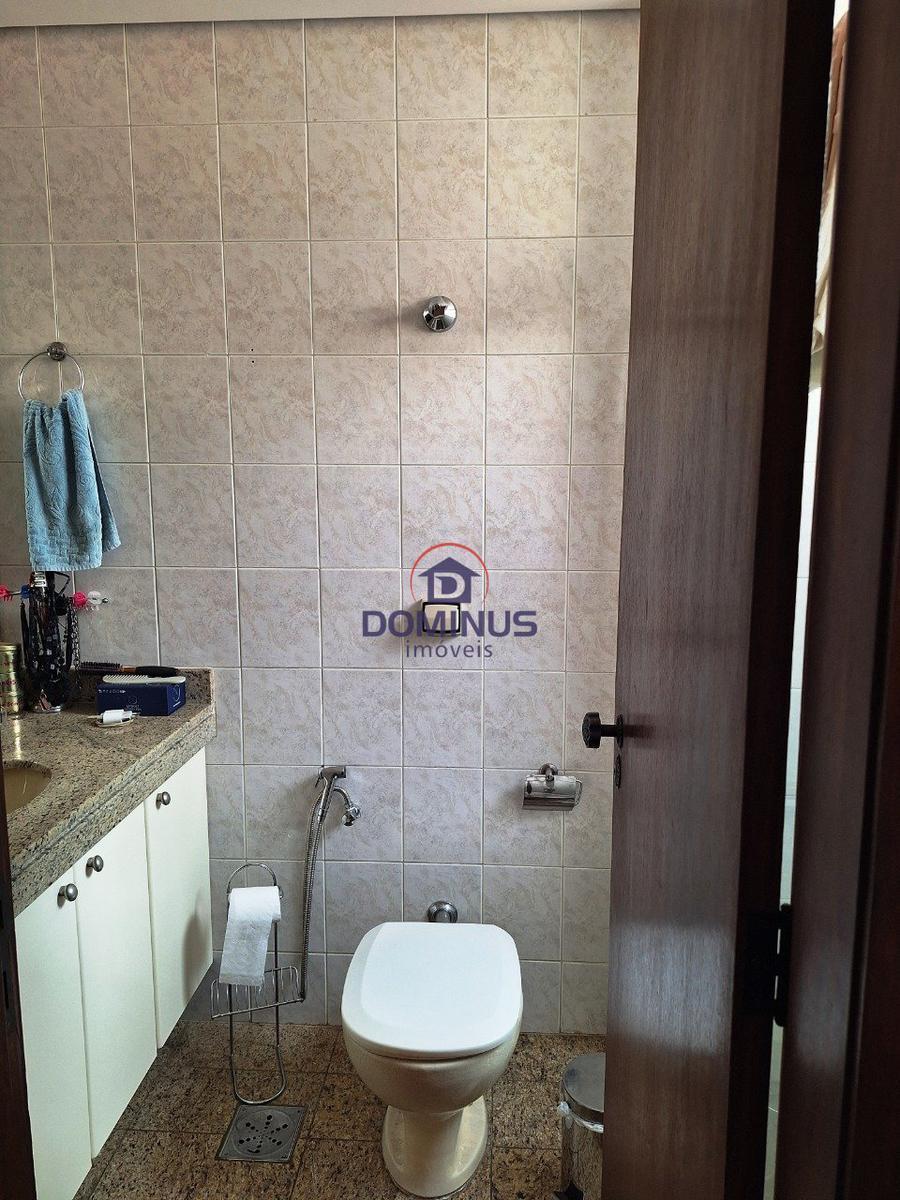 Apartamento, Santa Efigênia, 3 Quartos, 2 Vagas, 1 Suíte