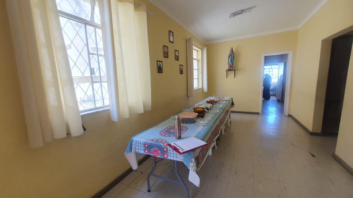 Casa, Lagoinha, 4 Quartos, 2 Vagas, 2 Suítes