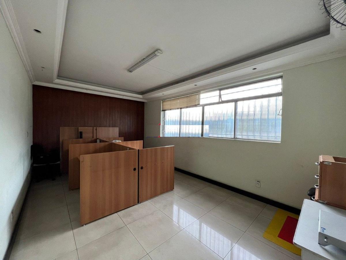 Casa, Calafate, 5 Quartos, 4 Vagas, 2 Suítes