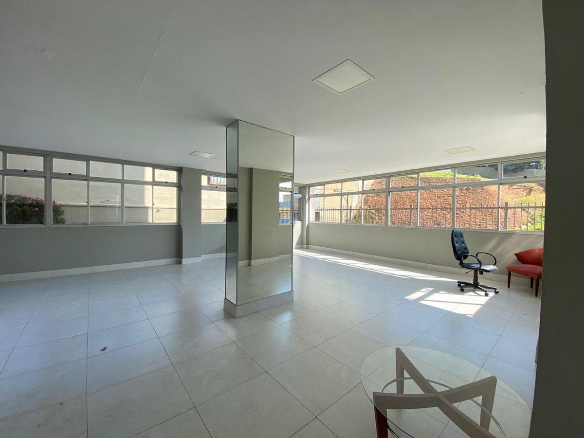 Apartamento, Sagrada Família, 3 Quartos, 1 Vaga, 1 Suíte