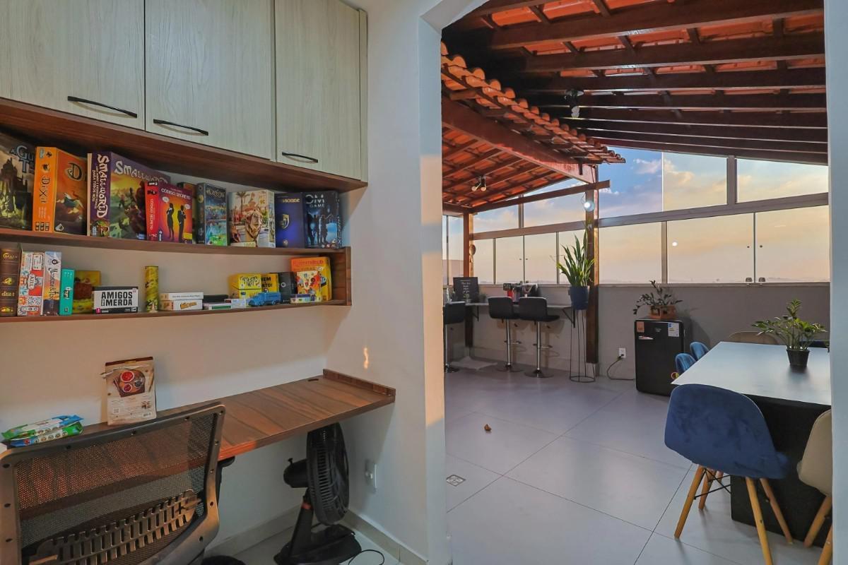 Cobertura, Buritis, 3 Quartos, 1 Vaga, 1 Suíte