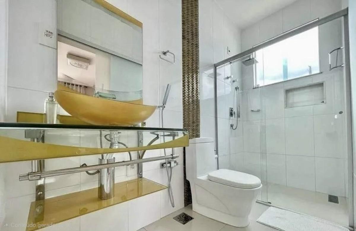 Casa, Trevo, 4 Quartos, 10 Vagas, 4 Suítes