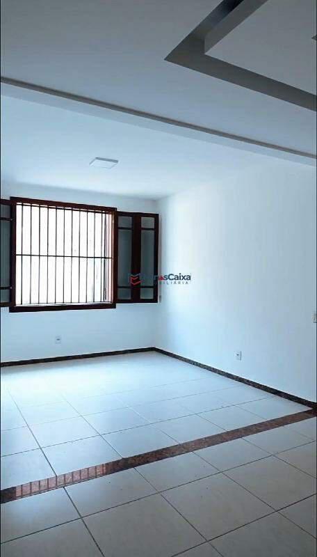 Casa, Cidade Nobre, 3 Quartos, 10 Vagas, 1 Suíte