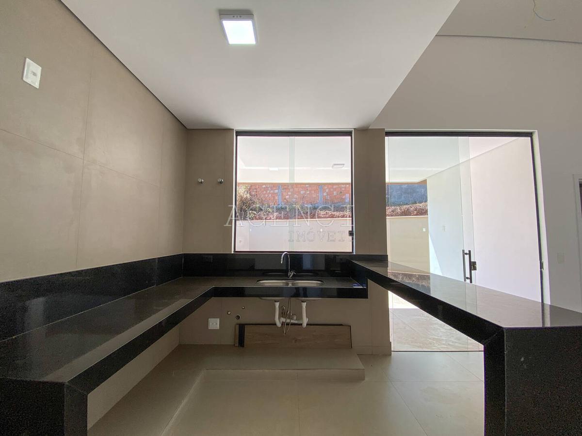 Casa, Vale do Sol, 3 Quartos, 0 Vaga, 2 Suítes