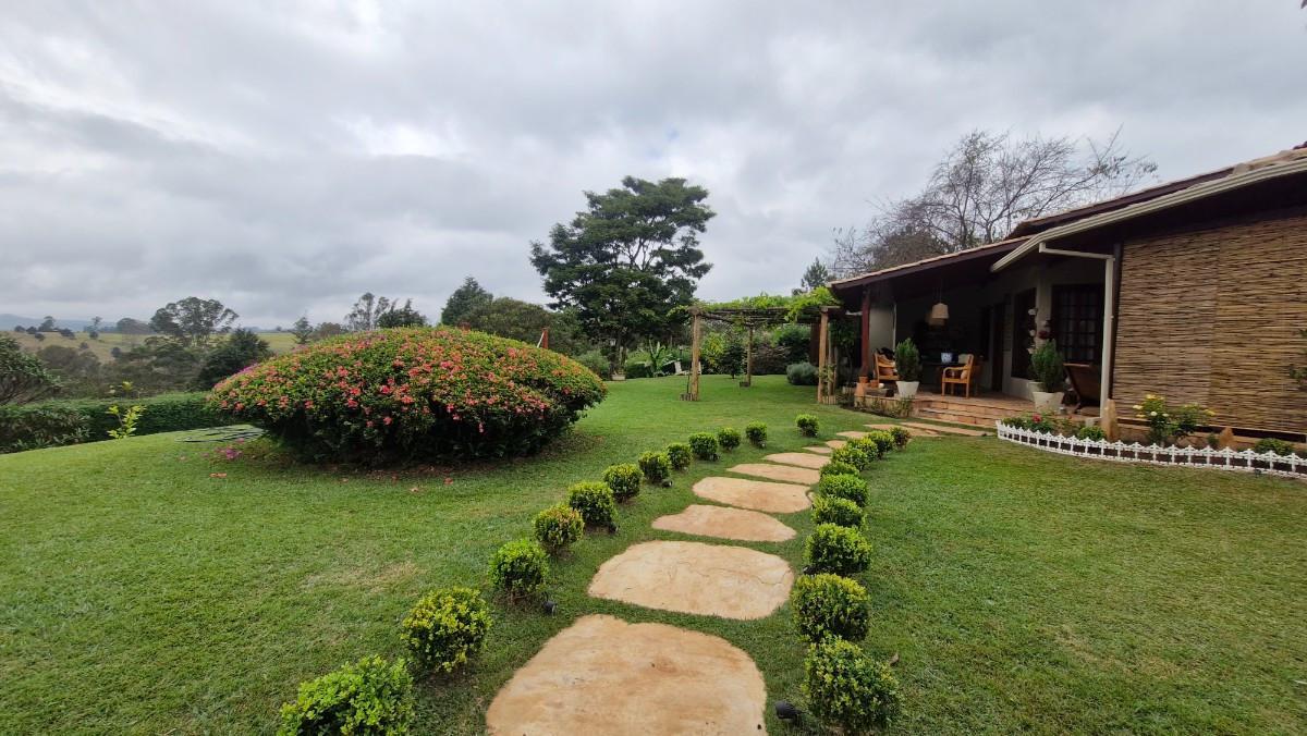 Casa, Estancia Estoril I, 4 Quartos, 10 Vagas, 2 Suítes