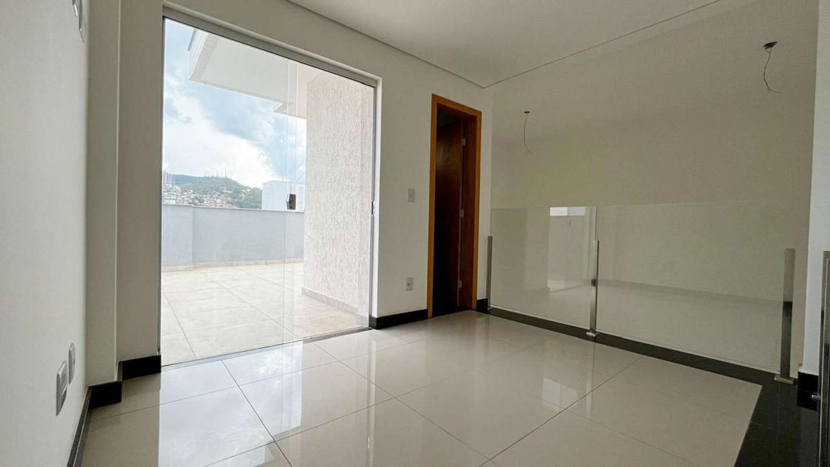 Apartamento, Vila Paris, 2 Quartos, 2 Vagas, 2 Suítes