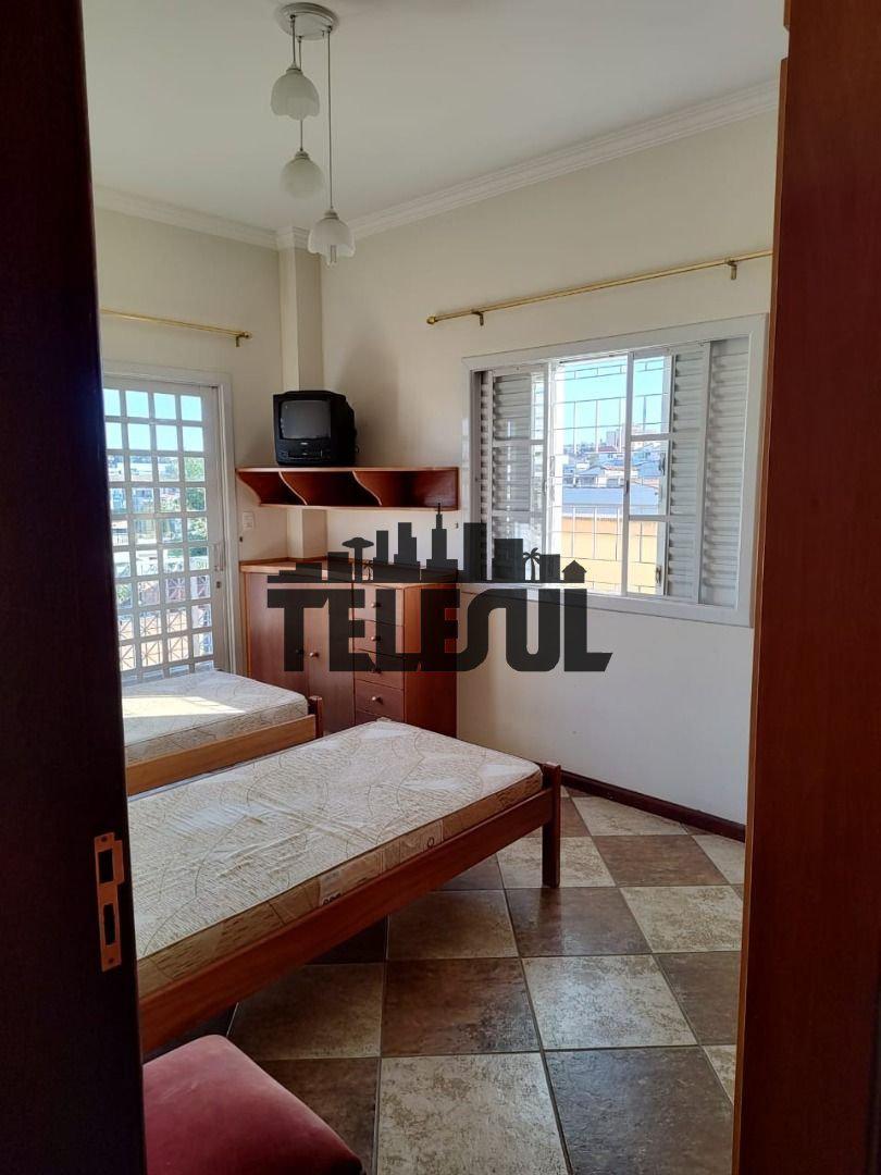 Casa, Jardim Andere, 8 Quartos, 0 Vaga