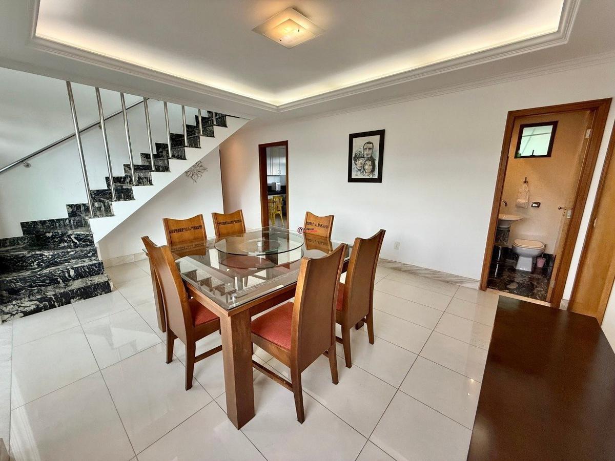 Cobertura, São José, 4 Quartos, 4 Vagas, 4 Suítes