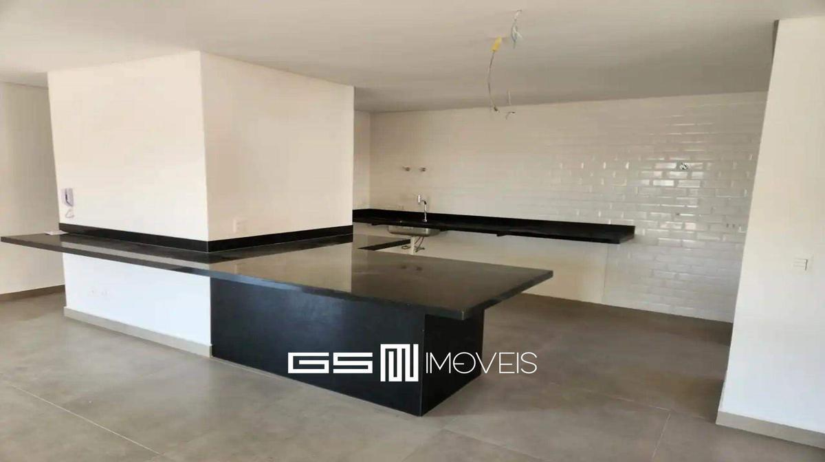 Apartamento, Vila Paris, 3 Quartos, 3 Vagas, 2 Suítes