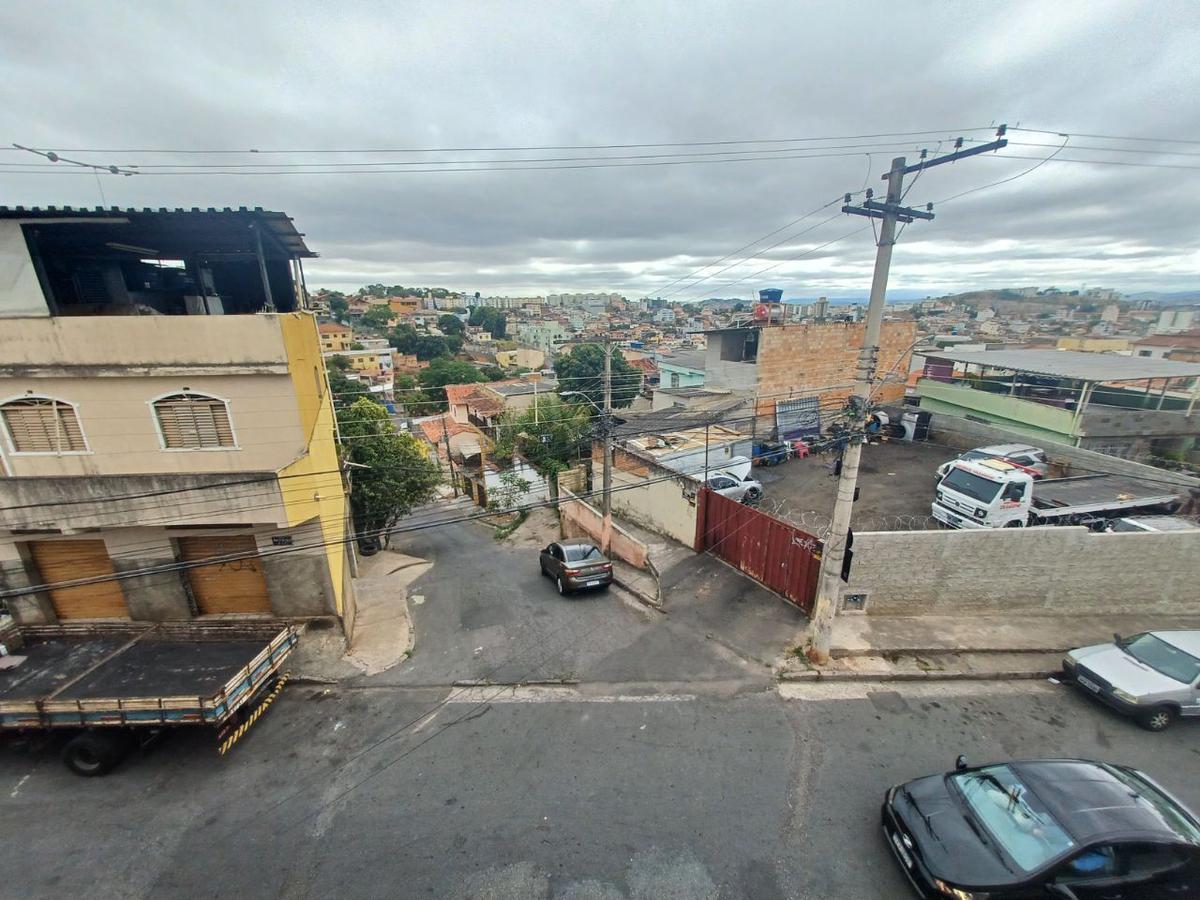 Apartamento, Santa Cruz, 2 Quartos, 0 Vaga