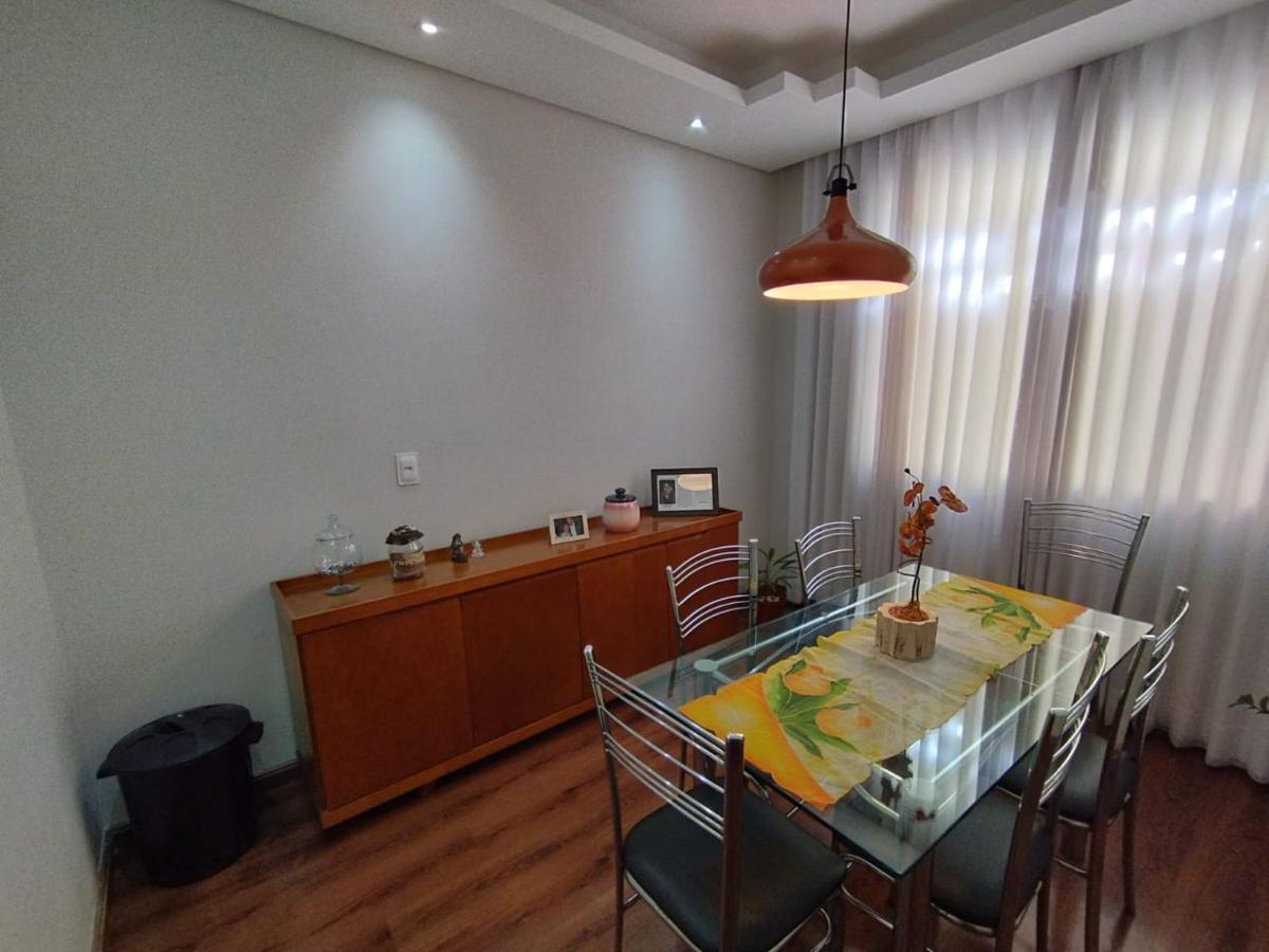 Casa, Santa Rosa, 3 Quartos, 2 Vagas, 1 Suíte