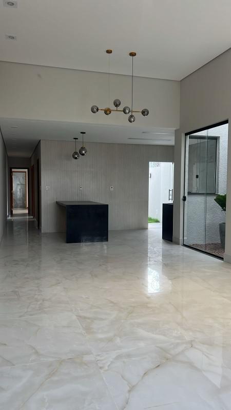 Casa, Názia I, 3 Quartos, 1 Vaga, 3 Suítes