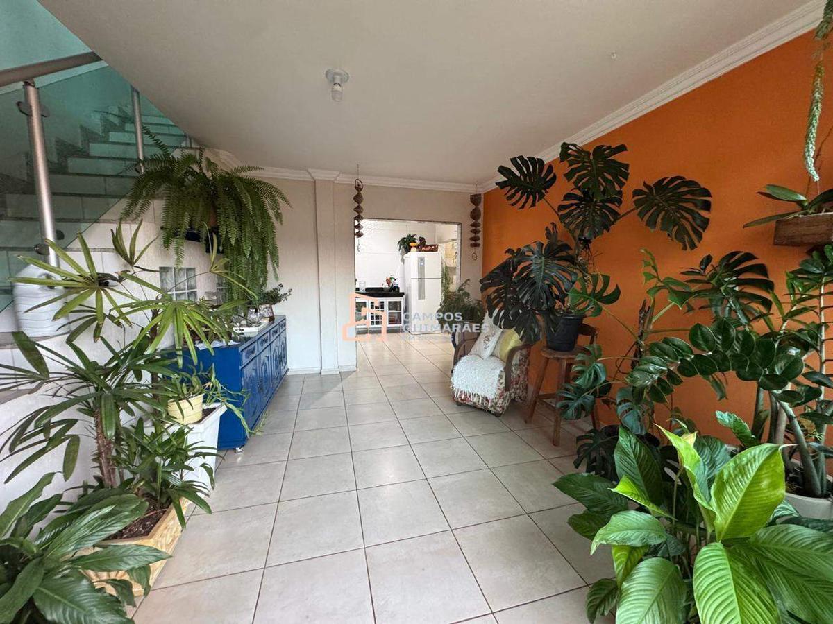 Casa Comercial, Brasil Industrial, 3 Quartos, 4 Vagas, 1 Suíte