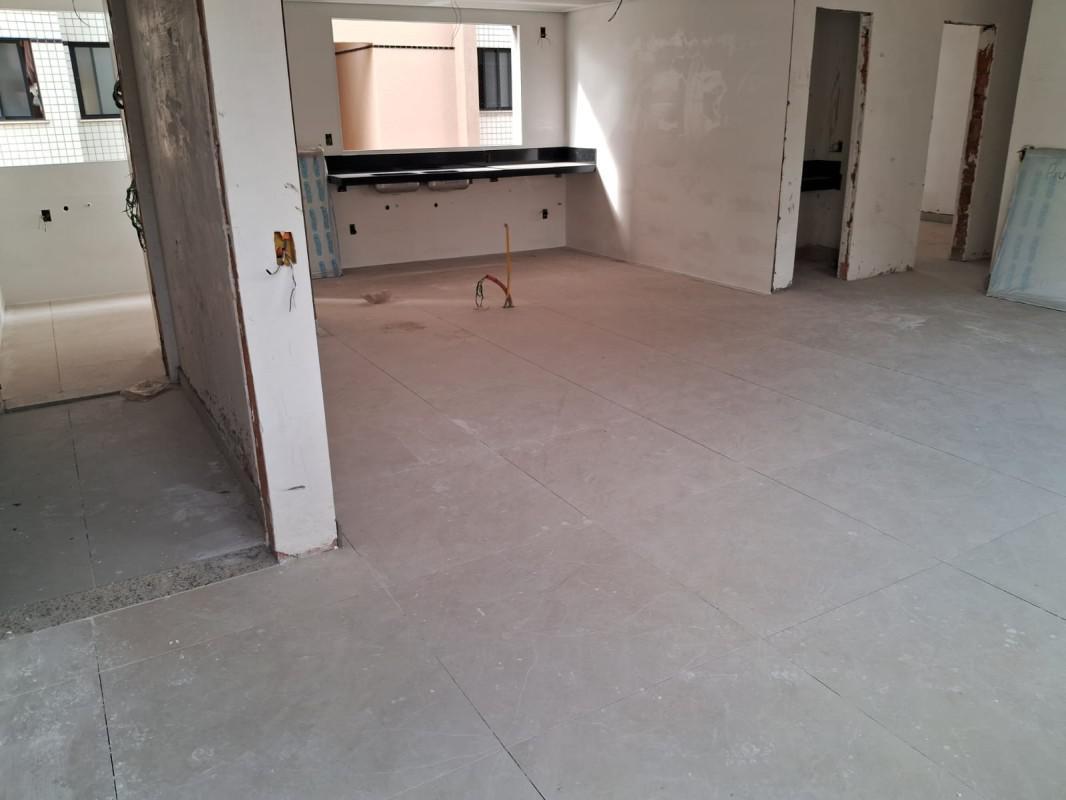 Apartamento, Cruzeiro, 3 Quartos, 4 Vagas, 3 Suítes