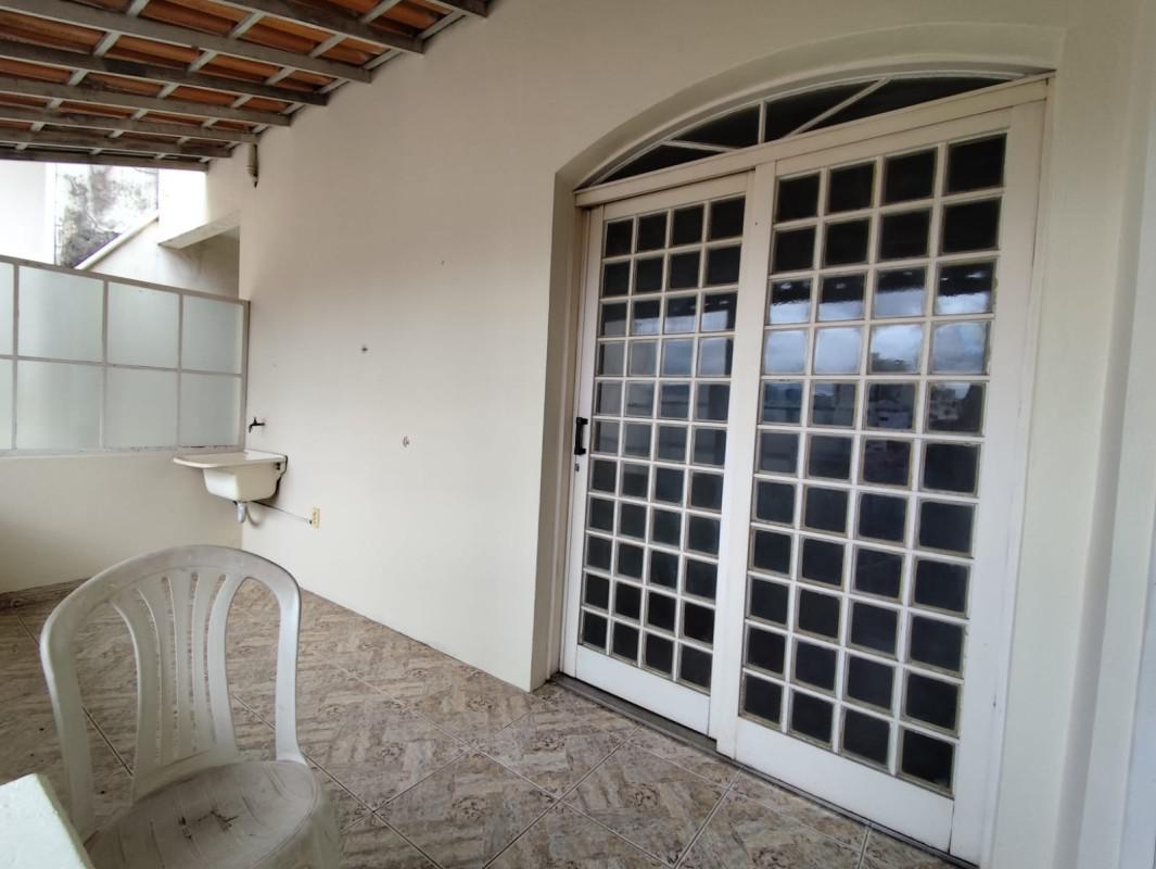 Casa, Carlos Prates, 5 Quartos, 7 Vagas, 1 Suíte