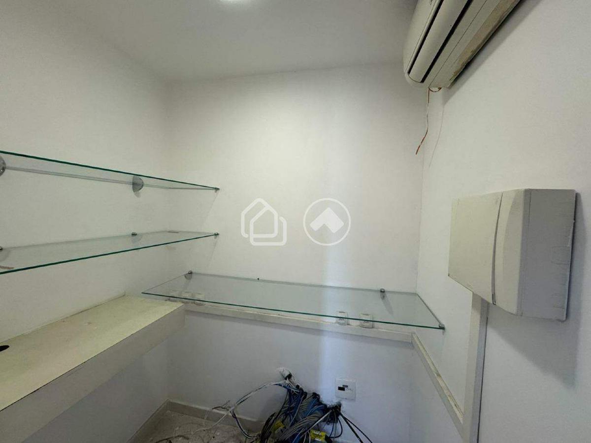 Sala, Estoril, 6 Vagas