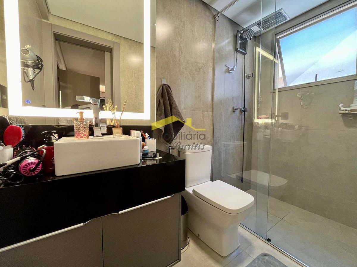 Casa, Buritis, 3 Quartos, 3 Vagas, 2 Suítes