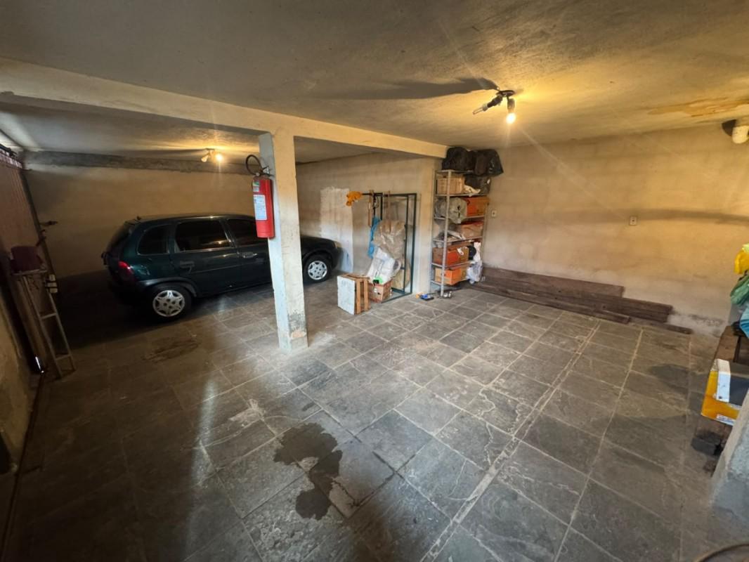 Casa, Concórdia, 4 Quartos, 2 Vagas, 1 Suíte