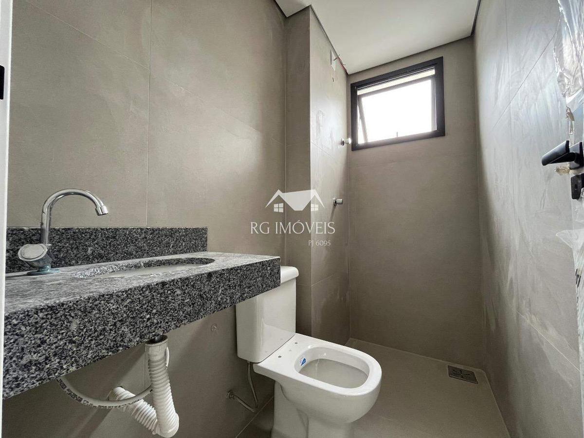 Cobertura, Jardim Industrial, 2 Quartos, 2 Vagas, 1 Suíte