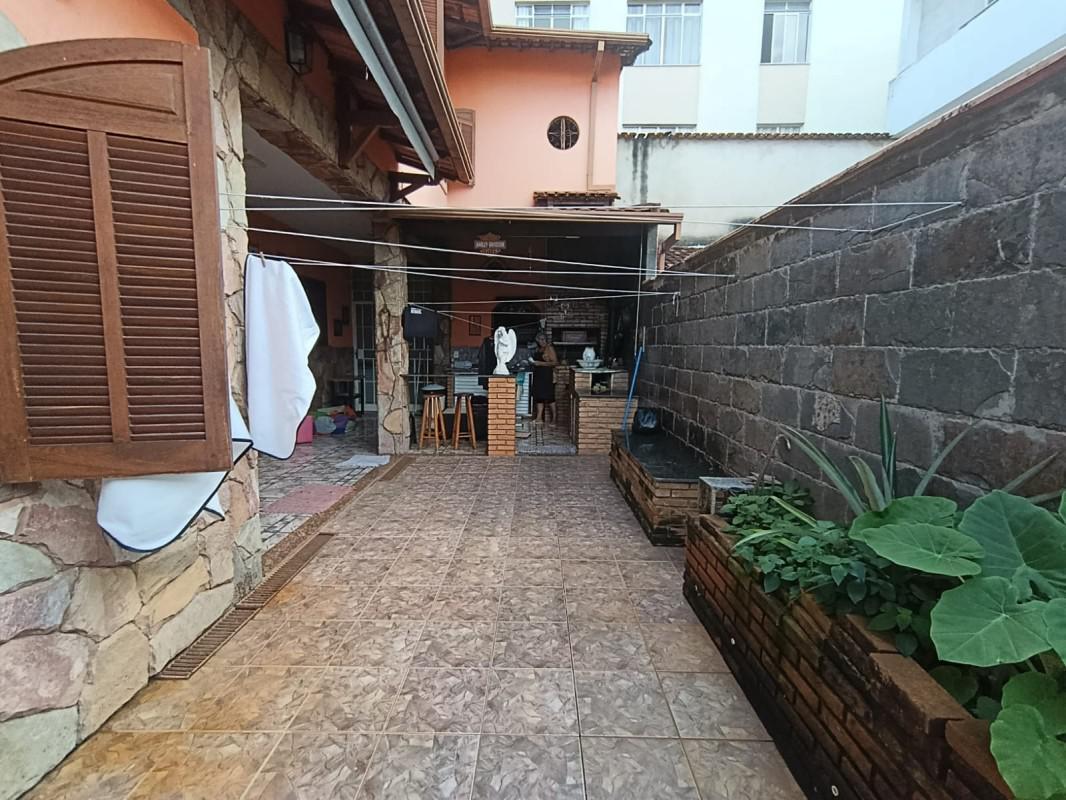 Casa, Nova Vista, 3 Quartos, 0 Vaga, 1 Suíte