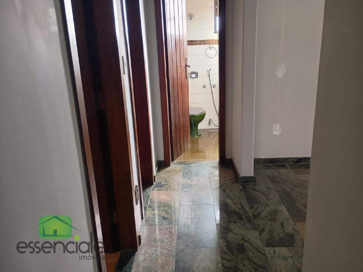 Casa Comercial, Centro, 3 Quartos, 6 Vagas, 1 Suíte