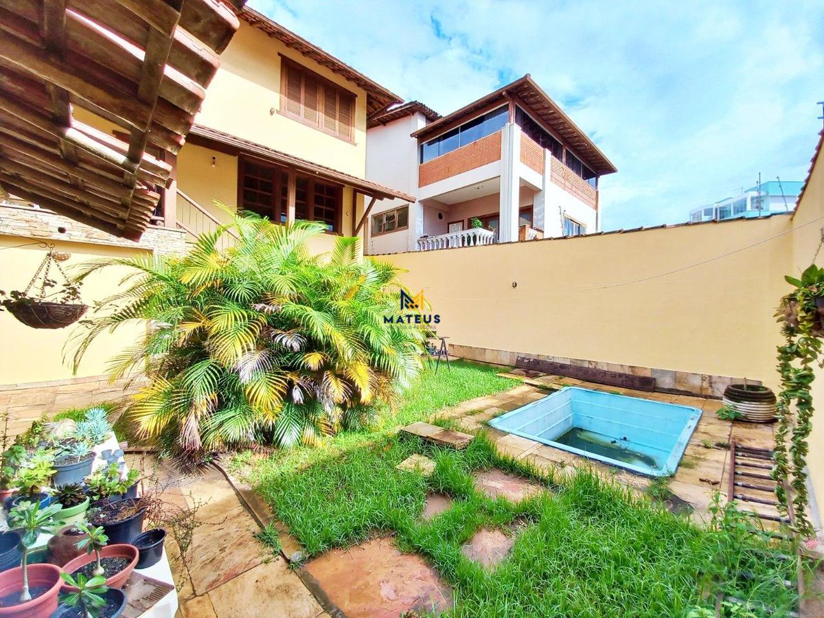 Casa, Alto Caiçaras, 3 Quartos, 5 Vagas, 1 Suíte