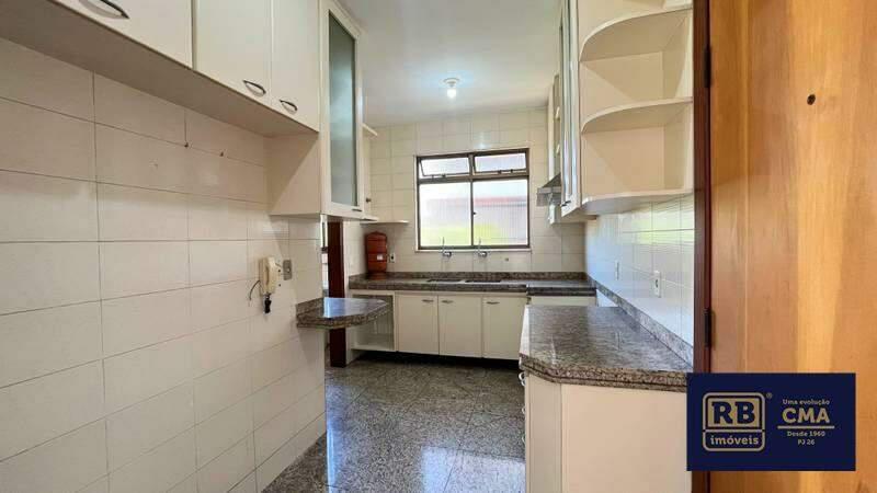 Apartamento, Coração de Jesus, 4 Quartos, 2 Vagas, 1 Suíte