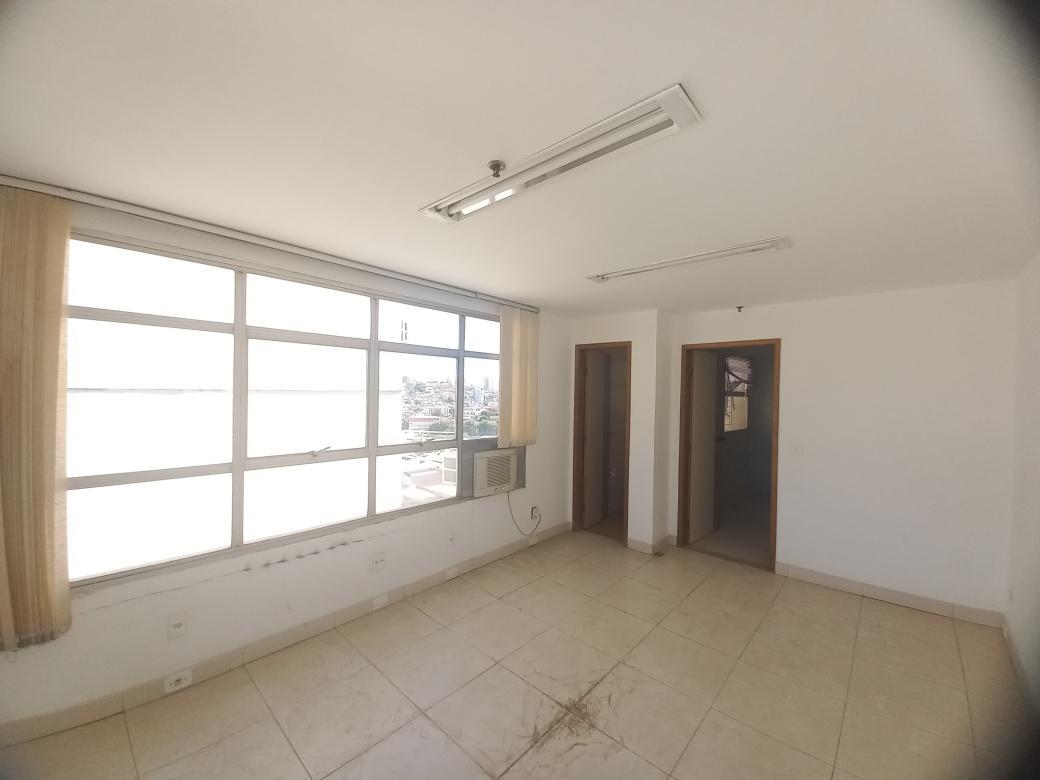 Sala, Barro Preto, 0 Quarto, 0 Vaga