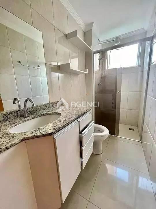 Apartamento, Cabral, 3 Quartos, 0 Vaga, 1 Suíte