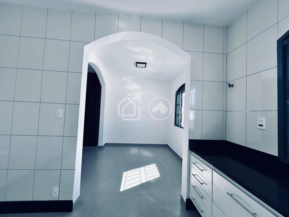 Casa, Palmeiras, 5 Quartos, 10 Vagas, 2 Suítes