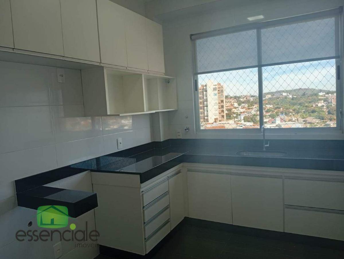 Apartamento, Centro, 3 Quartos, 3 Vagas, 1 Suíte