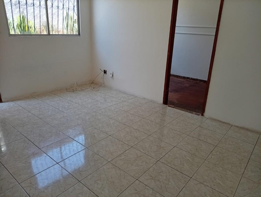 Casa, Itapoã, 2 Quartos, 0 Vaga