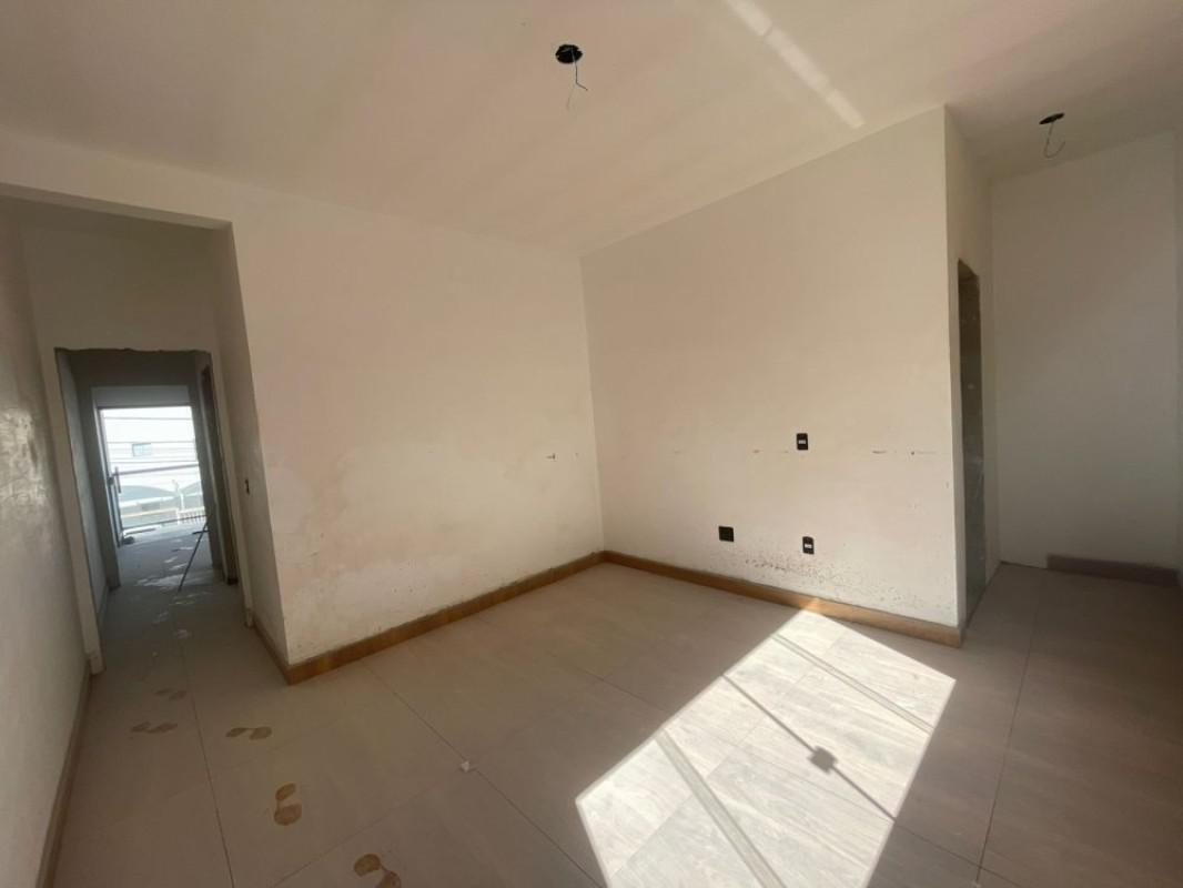 Casa, Masterville, 3 Quartos, 4 Vagas, 1 Suíte