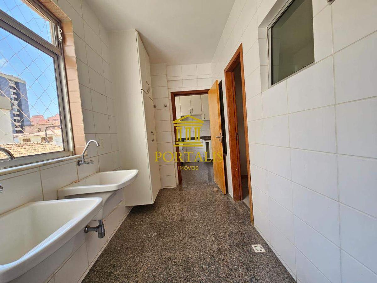 Apartamento, Santa Teresa, 4 Quartos, 4 Vagas, 2 Suítes