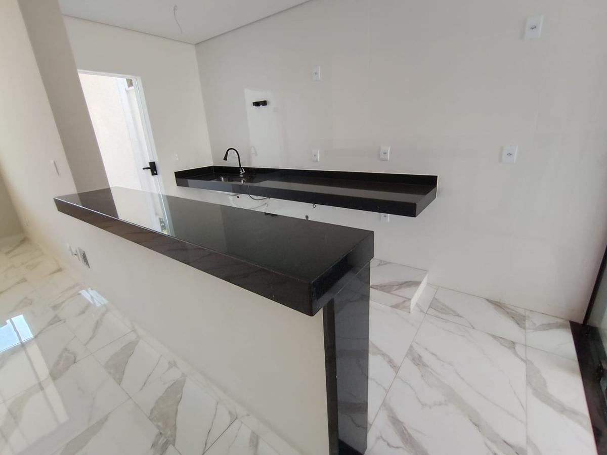 Casa, Rio Branco, 3 Quartos, 2 Vagas, 1 Suíte